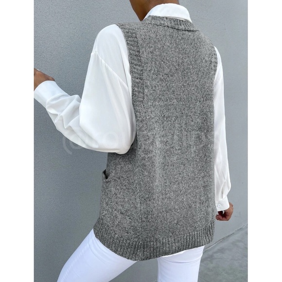 Marled Knit Oversized Sweater Vest Grey V-Neck Front Pockets - Picture 5 of 8